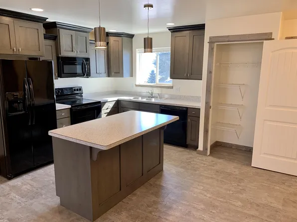 831 Gibbon St #3, Helena, MT 59601