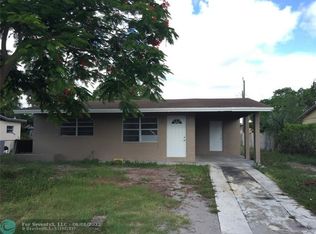 607 NW 2nd Ave, Deerfield Beach, FL 33441