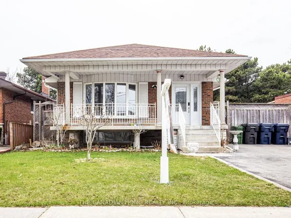 70 Moraine Hill Dr, Toronto, ON M1T 2A2