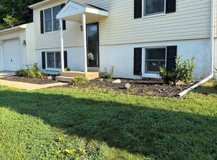 108 W Village Rd, Elkton, MD 21921