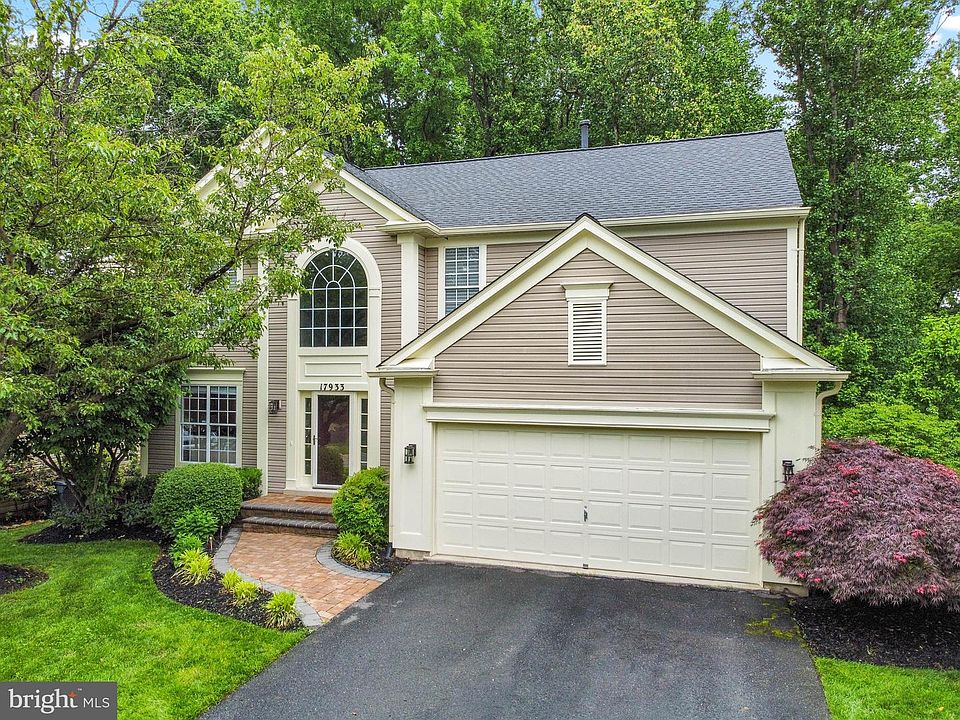1st image of 17933 Wheatridge Dr