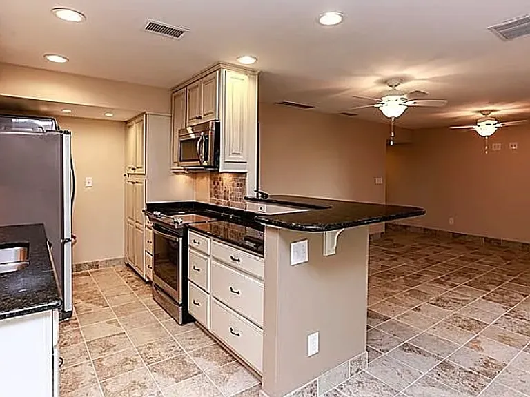 7354 S Xenia Cir #F — Photo 8