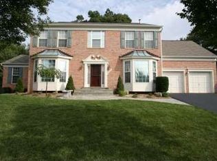20300 Seabrook Dr, Montgomery Village, MD 20886