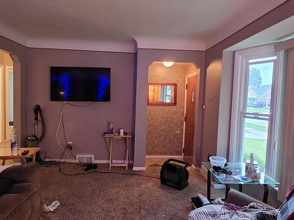 5th image of 15757 Angelique Ave