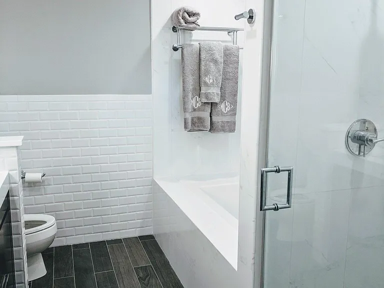 Master Bath - Shower