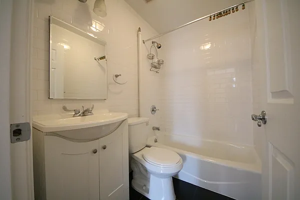 Rented by (Legacy) NY Quality Living Uptown | media 20