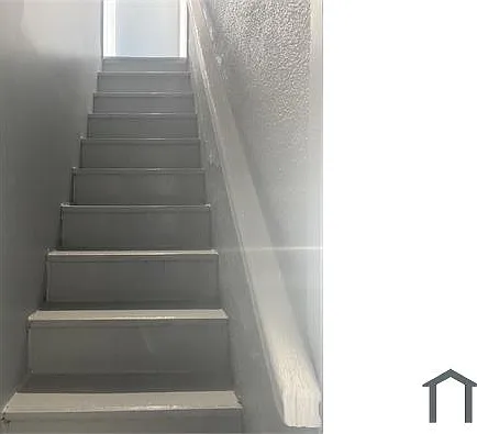 1027 W Ontario St — Photo 9