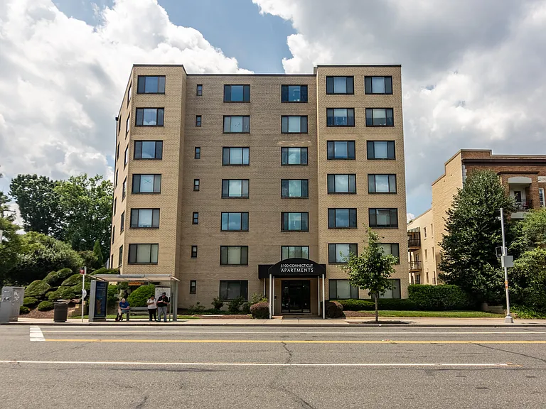 5100 Conn Ave — Photo 10