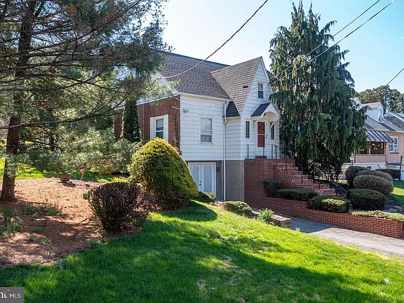 2nd image of 2867 Pricetown Rd