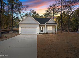 3235 Mooring Dr SE, Bolivia, NC 28422
