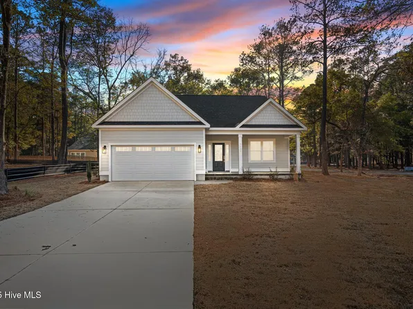 3235 Mooring Drive SE, Bolivia, NC 28422