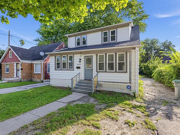 2nd image of 4950 N 19th PLACE