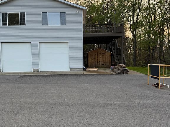 2nd image of 17 Merle St