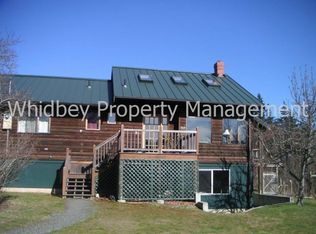 7885 Scatchet Head Rd, Clinton, WA 98236