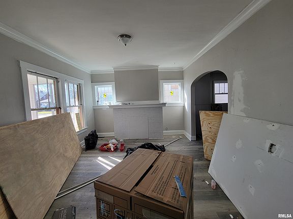2nd image of 1905 N Indiana Ave
