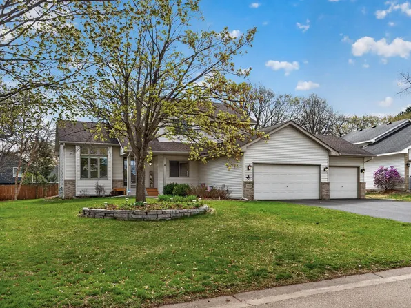 12587 Goodhue St NE, Blaine, MN 55449