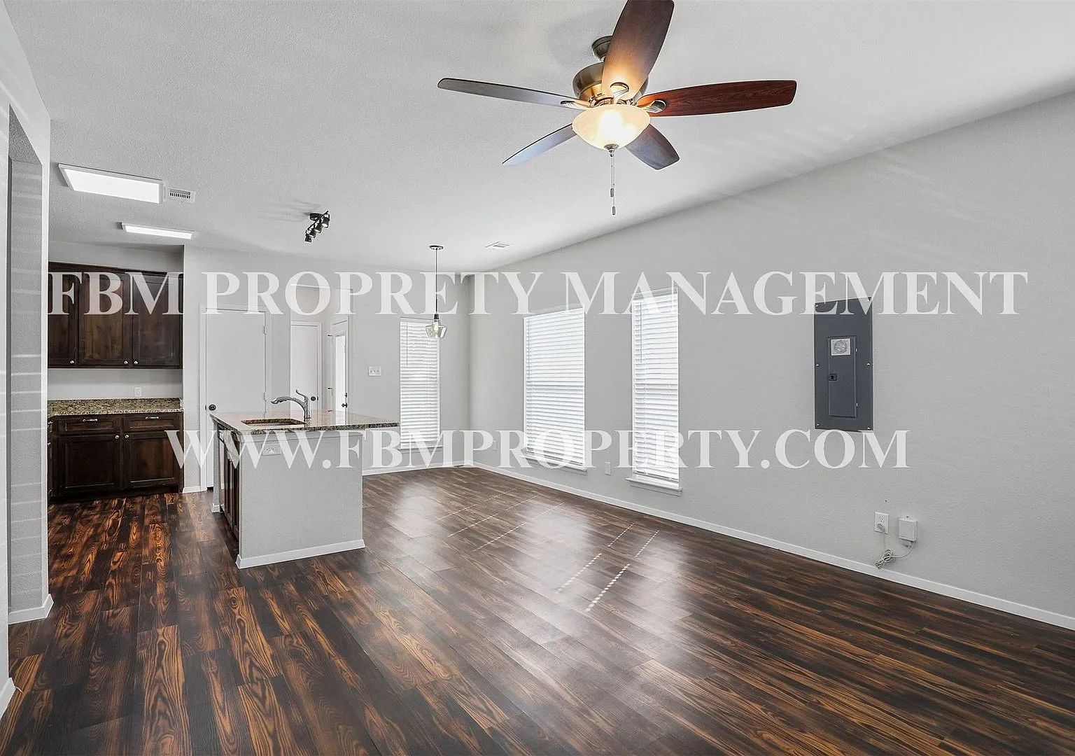 820 Rose St., Unit B - Charming 1 Bedroom, 1 Bathroom Unit in Denton, TX! Move-In Special: $500 O... — Photo 2