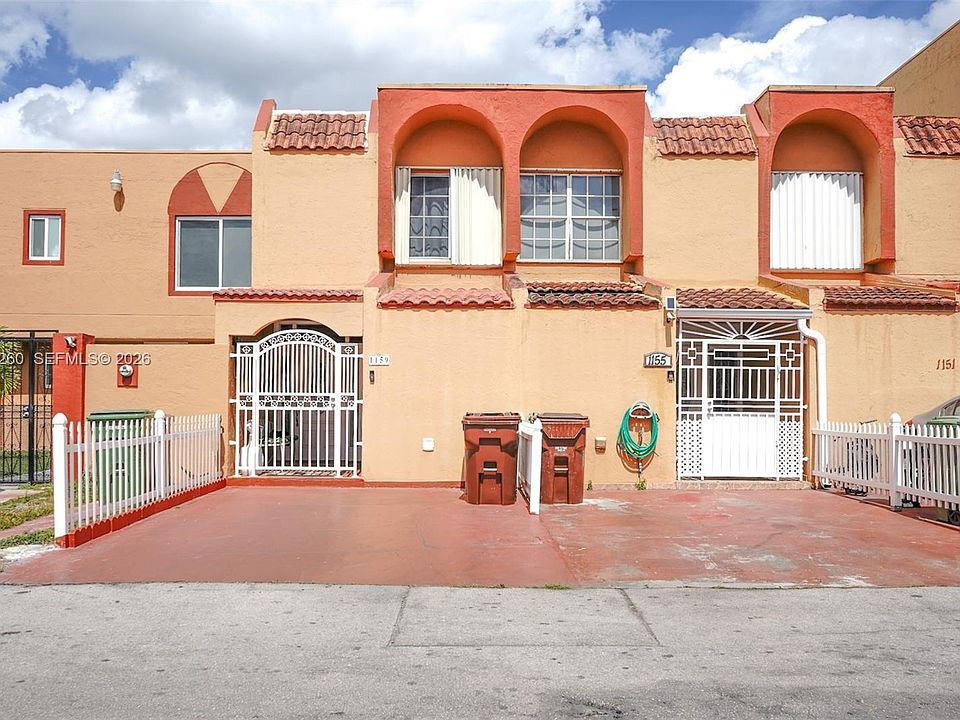 1st image of 1159 W 40th St #16
