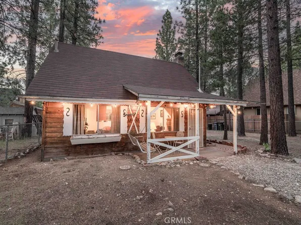 2057 6th Ln, Big Bear City, CA 92314