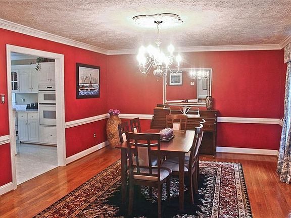 5th image of 9854 Kingsrock Ln
