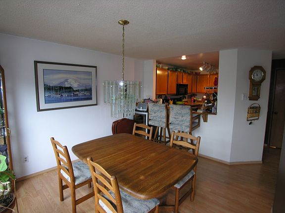 5th image of 24744 45th Ave S #1