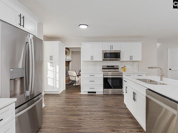 5th image of 123 Brent Ford Rd