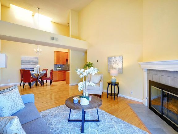 5th image of 1774 Braddock Ct