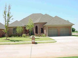 1900 Red Pr, Edmond, OK 73003