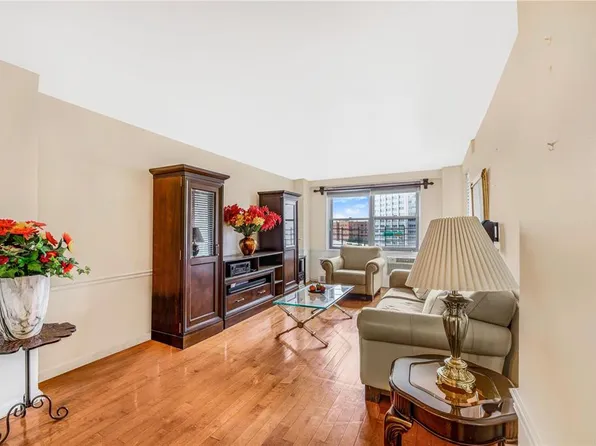 61-15 97th Street image 3 of 10