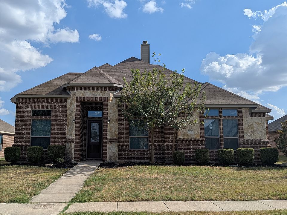 1st image of 408 Valley Ridge Dr