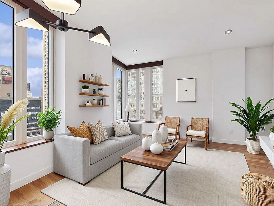1st image of 15 William St APT 33I