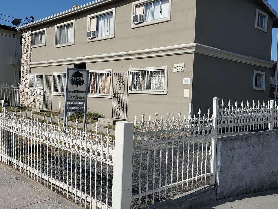 1st image of 11877 Grevillea Ave #9