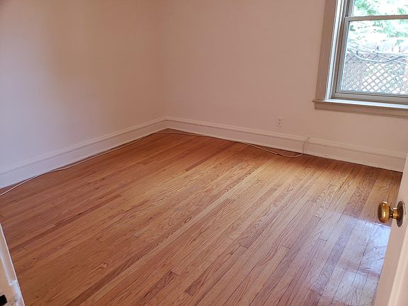 2nd image of 4539 N Hamilton Ave APT 2W