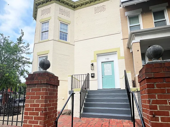 1131 8th St NE, Washington, DC 20002