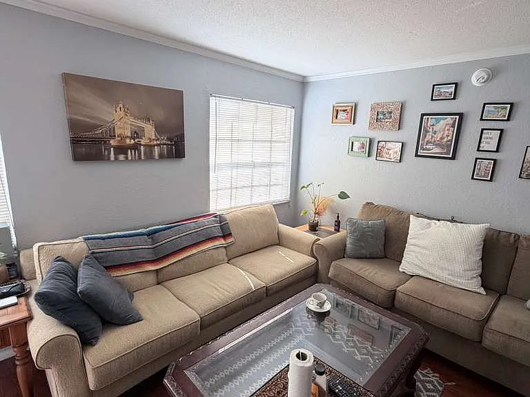 120 E Miller St — Photo 3