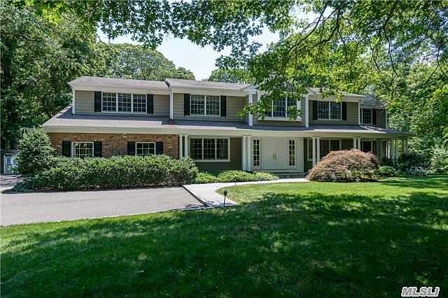 1st image of 25 Victorian Ln