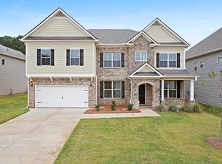 160 Fanleaf Dr, Fairburn, GA 30213