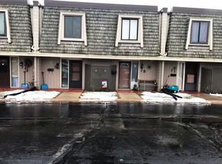 3333 5th Ave UNIT 7H, South Milwaukee, WI 53172