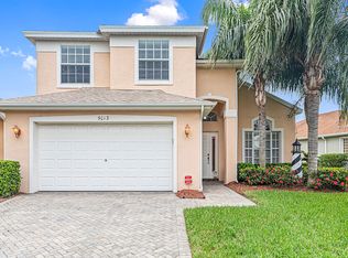5013 Citrus Mnr SW, Vero Beach, FL 32968