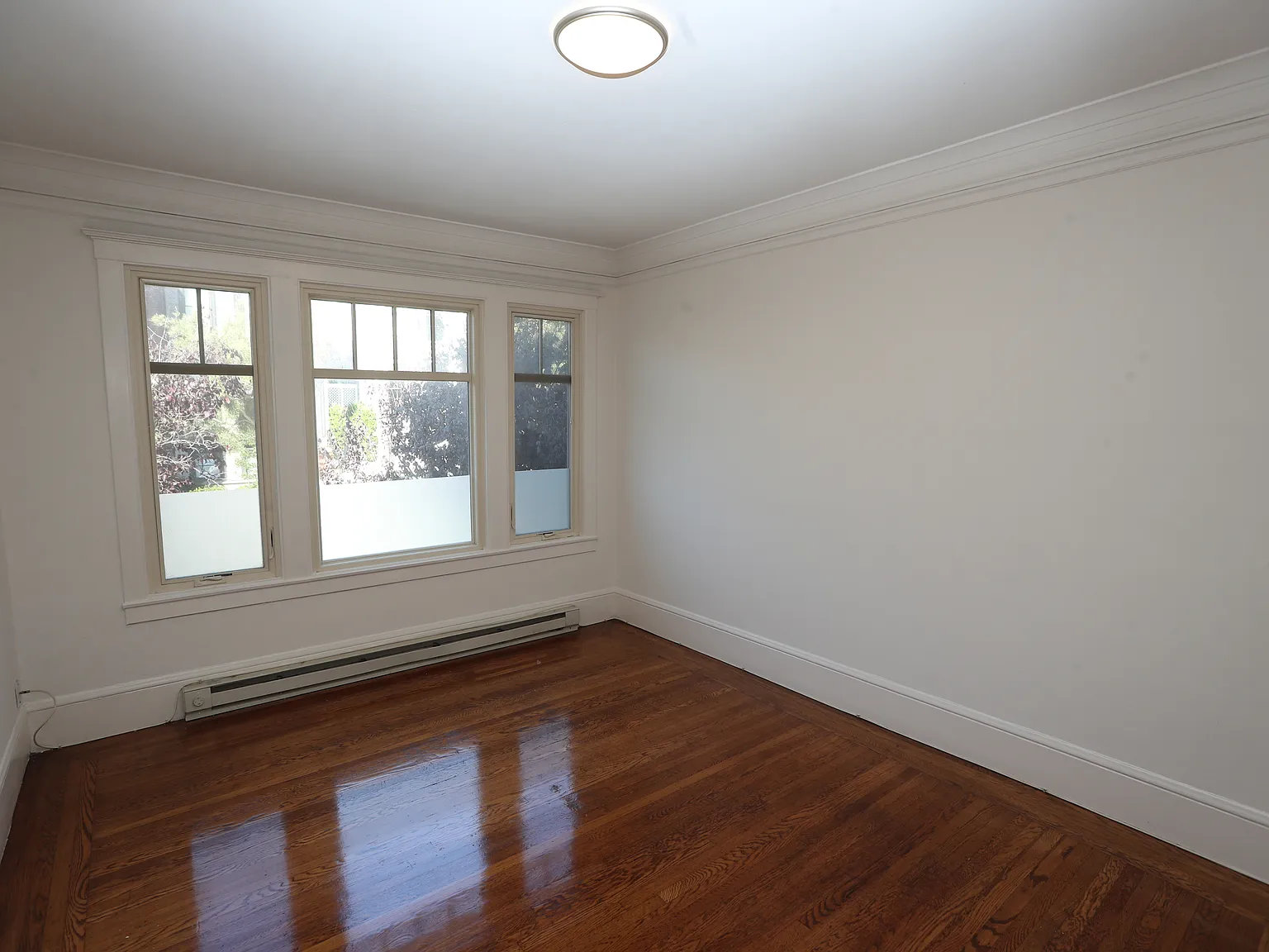 1 bed, 650 sqft, $4,700 — Photo 4
