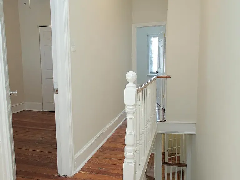 405 Tree St — Photo 13