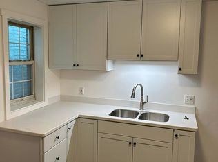 512 High St APT A, Freeport, PA 16229