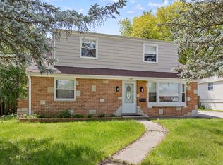 490 S Buffalo Grove Rd, Buffalo Grove, IL 60089