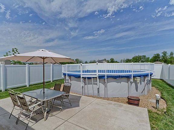 Enjoy your summer nights in privacy!