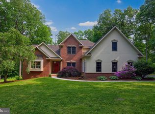 230 Acorn Ln, Lititz, PA 17543