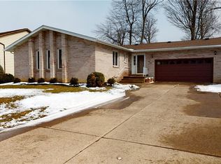 137 Raintree Pkwy, Tonawanda, NY 14150