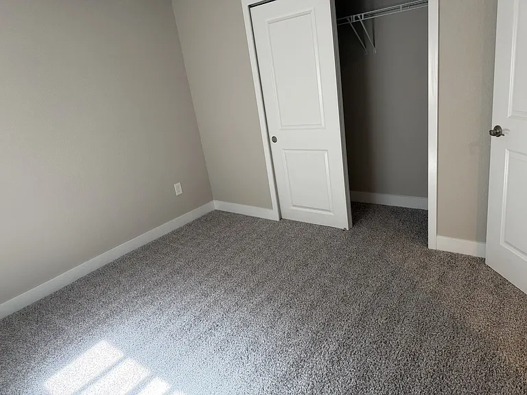 6707 Dragontail Ter — Photo 27