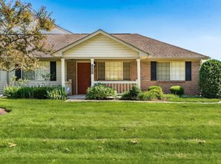 3902 Wiston Dr, Groveport, OH 43125