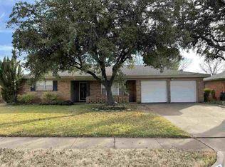1533 Sweetbriar Dr, Wichita Falls, TX 76302
