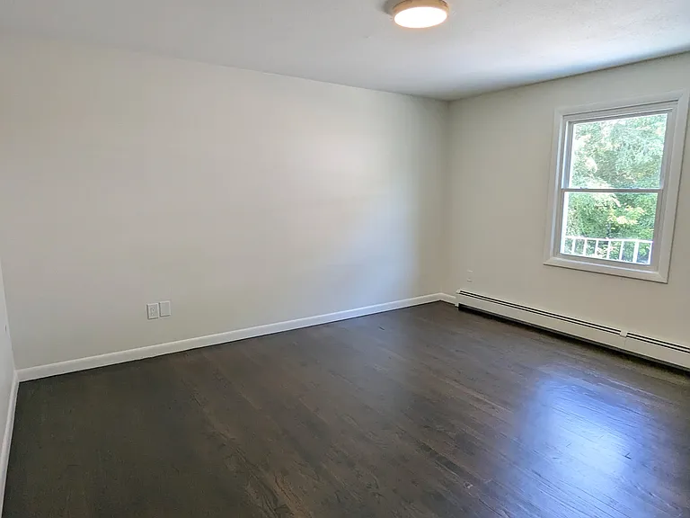 146 Jersey St #7 — Photo 8